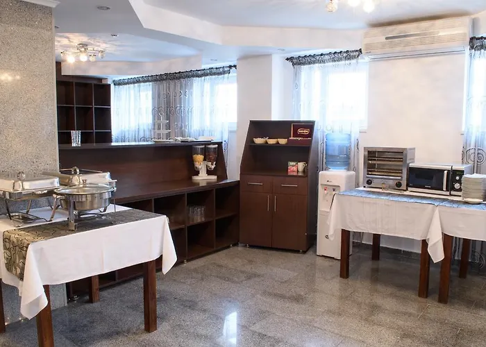 Clas 3* אפורי נורד